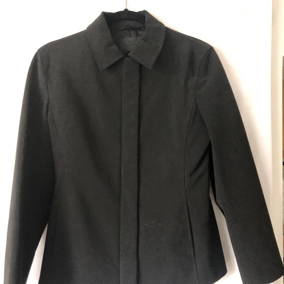AMAZING DEAL!!!PRADA zip front Rain jacket with matching pant! - Picture 1 of 10